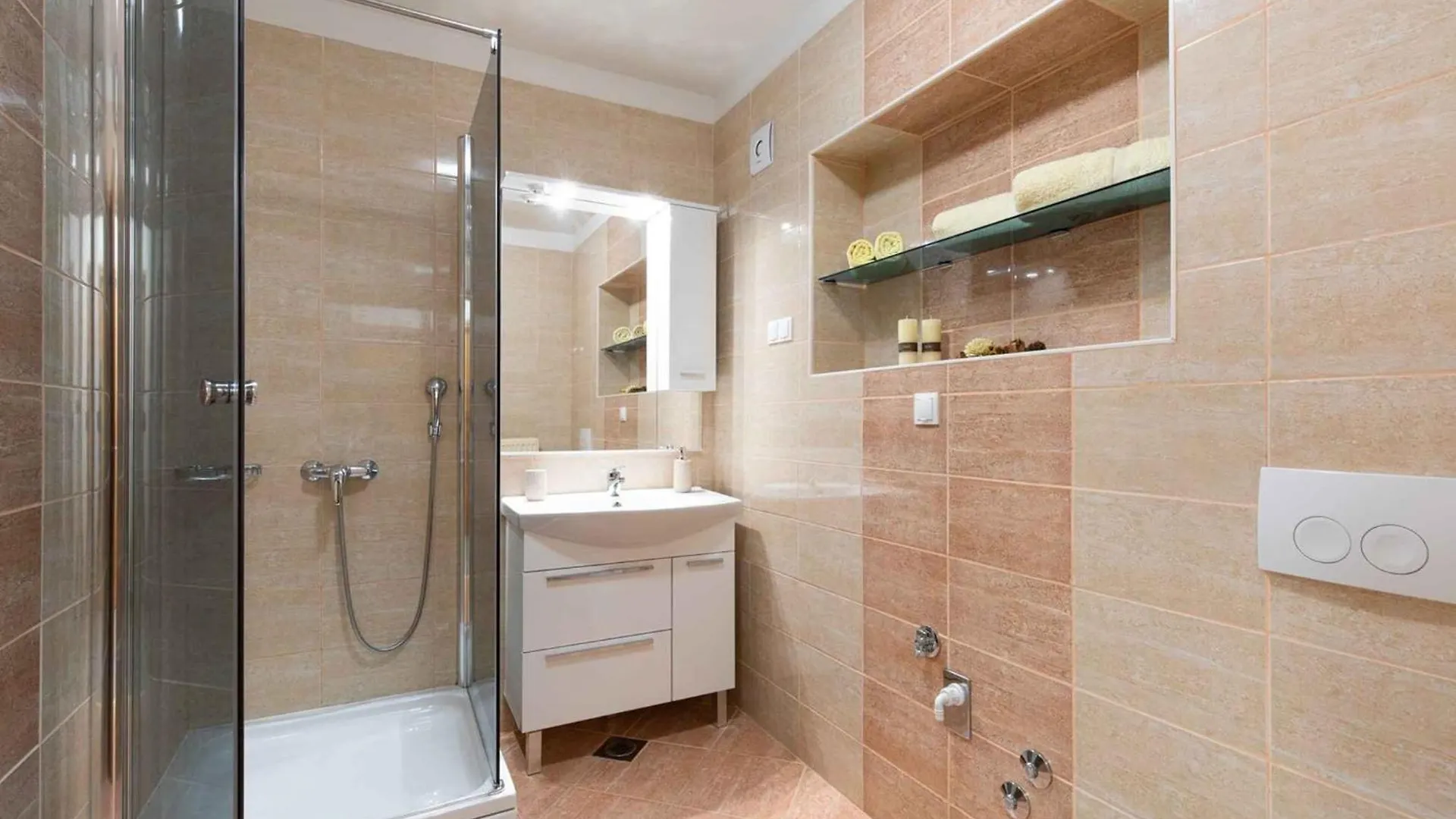 Apartments In Malinska/Insel Krk 12771 Croatia