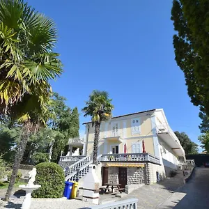 Margarita Apartment